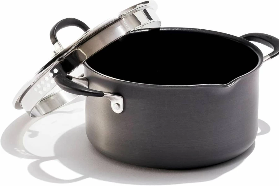 OXO 6-Quart Stockpot with Lid, Nonstick 3-Layer German Coating, Stainless Steel Handle & Non-Slip Grip, Black - Durable Cookware for Home Kitchen