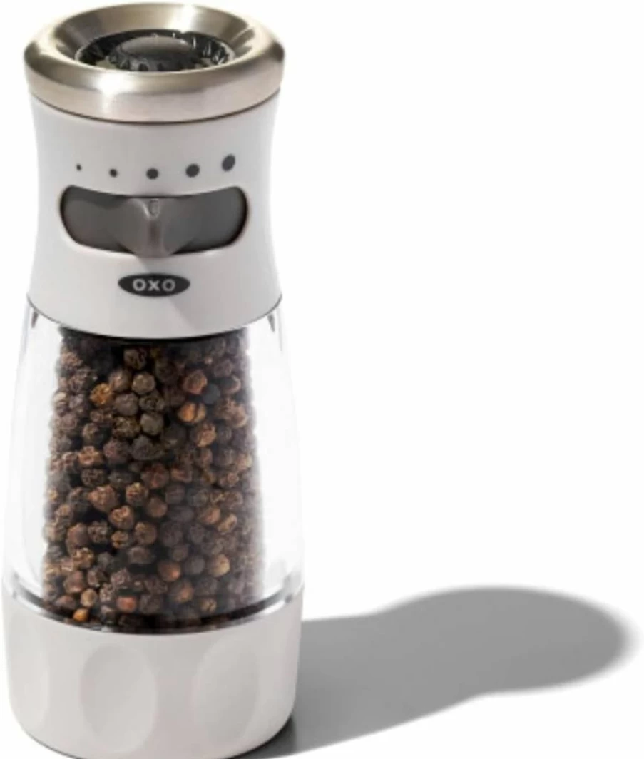 OXO Good Grips Pepper Grinder - Contoured, Mess-Free Design for Easy Use