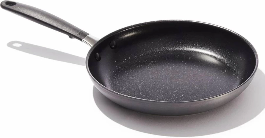 OXO 8-Inch Nonstick Frying Pan with Stainless Steel Handle & Silicone Grip, 3-Layer German Coating, Black Skillet
