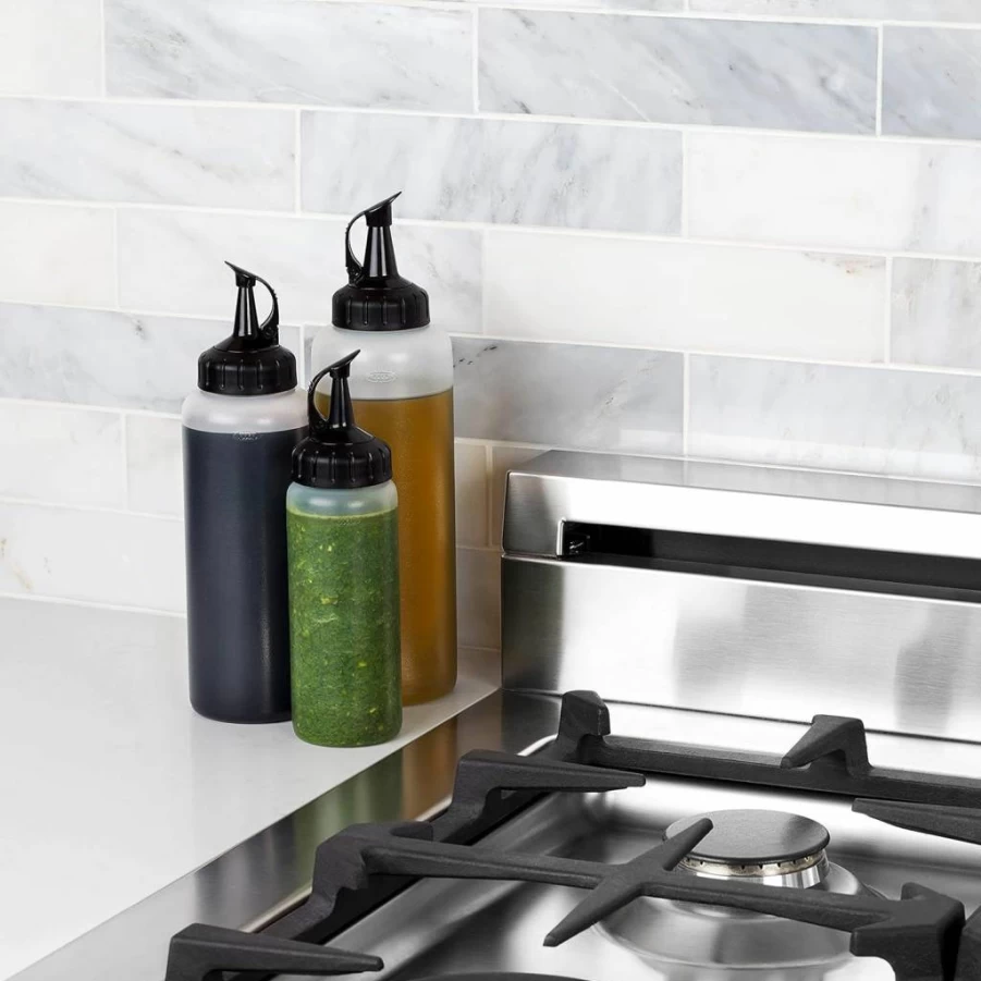 OXO Medium Chef's Squeeze Bottle with Good Grips - Premium Kitchen Dressing & Oil Dispenser