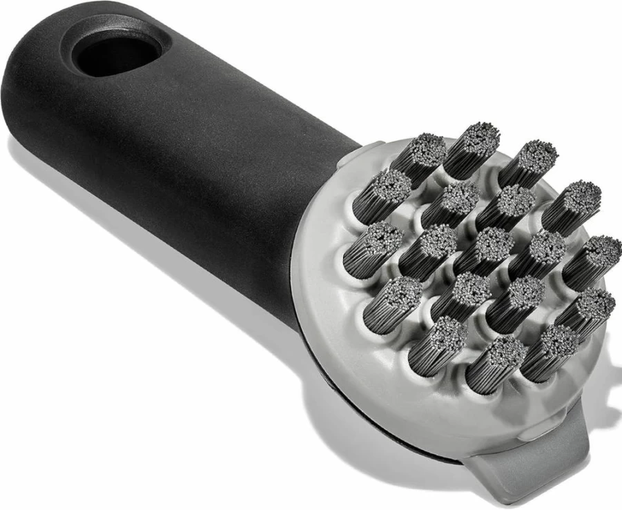 OXO Good Grips Heavy-Duty Cast Iron Pan Brush with Sturdy Handle for Easy Cleaning
