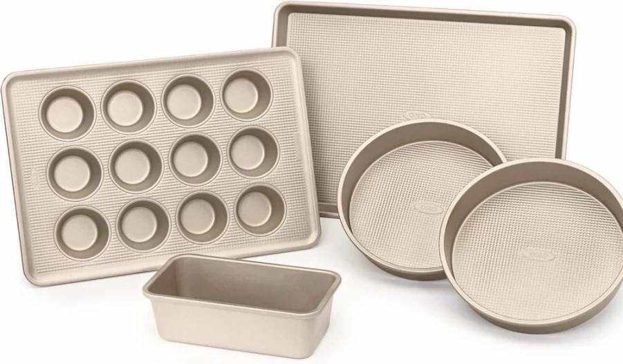 OXO Non-Stick 9-Inch Round Cake Pan - Good Grips Pro Baking Tool