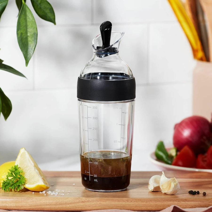 OXO Good Grips Large Clear Salad Dressing Shaker with Secure Lid